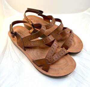 Annie Comfort Christine Women's Strappy Brown Wedge Sandals Size 6M